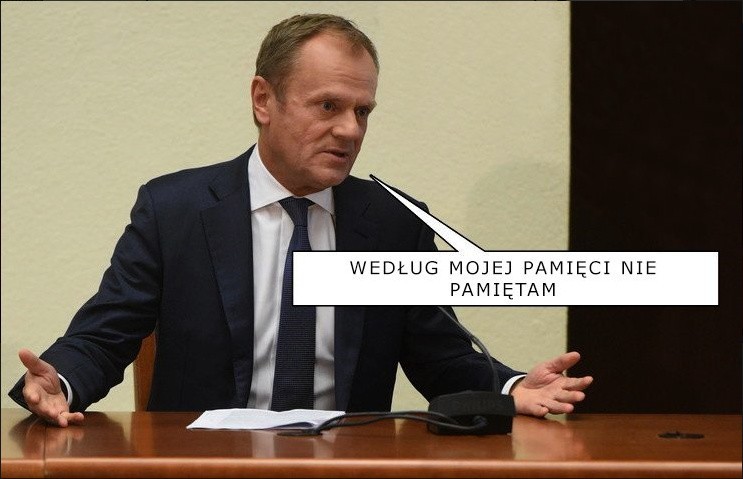 Tusk przed komisją śledczą. Internauci komentują [MEMY]