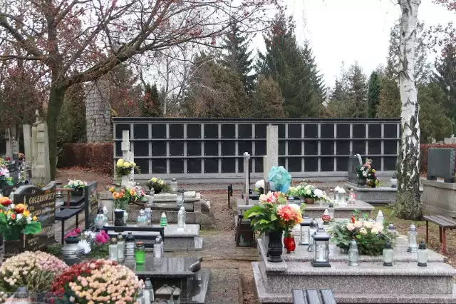 Na cmentarzu komunalnym przy ul. Chopina we Włocławku, powstało nowe kolumbarium.