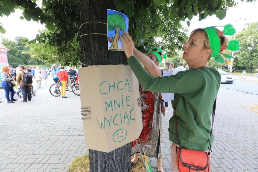 Na placu Rapackiego w Toruniu znów protestowały tłumy....