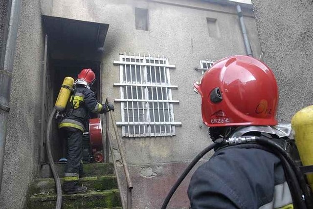 Wezwani strażacy przyjechali bardzo szybko na miejsce pożaru