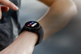 Raport Canalys: Ameryka Północna jest największym rynkiem dla smartwatchów i opasek fitness