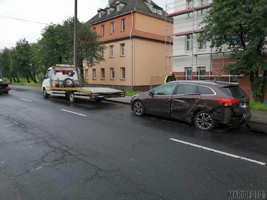 W Opolu zderzyły się dwa samochody. Sprawca był pijany.