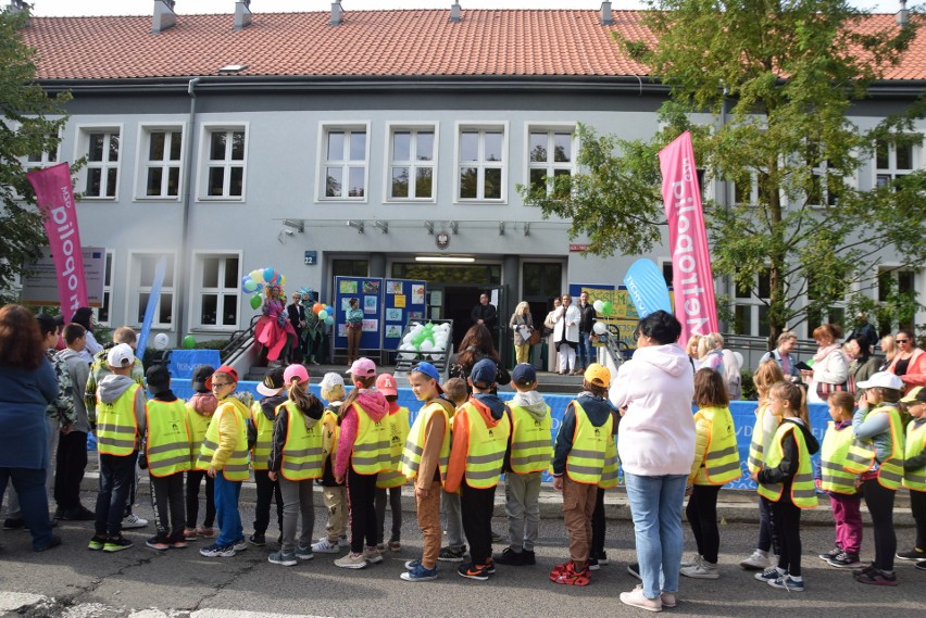 Projekt "Szkolna ulica" w ramach Europejskiego Tygodnia...