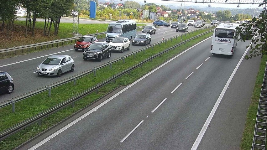 Wypadek w Gaju na zakopiance. Korek sięga kilku kilometrów