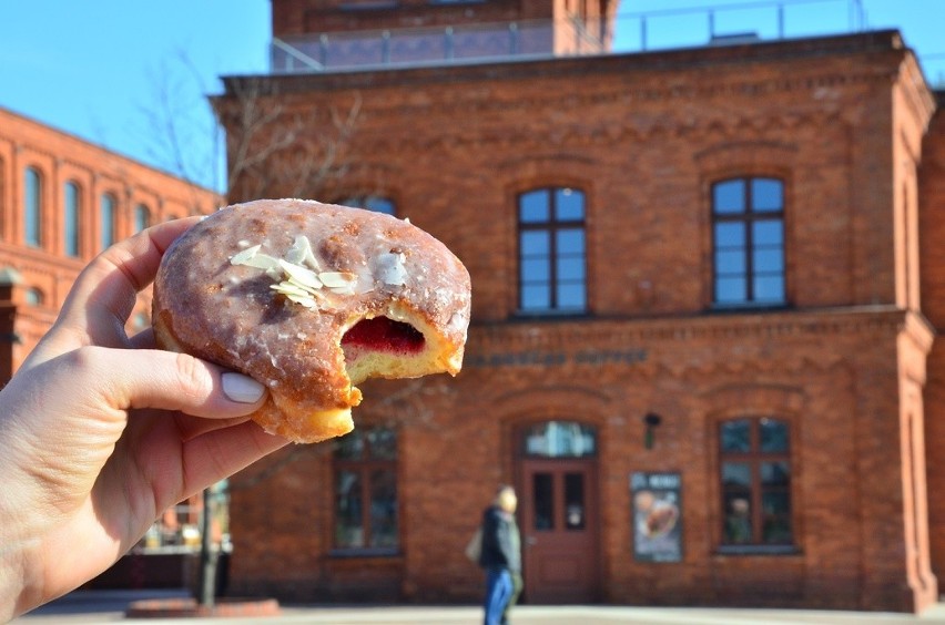 Restauracje w Manufakturze zapraszają na pączki. W Galicji,...