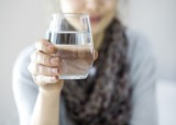 Pijesz wodę?  Poznaj korzyści z codziennego spożywania wody