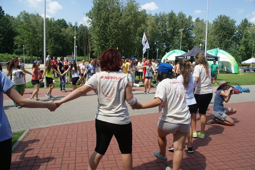 Goście z Włoch i Czech bawią się w Centrum Sportów Letnich...