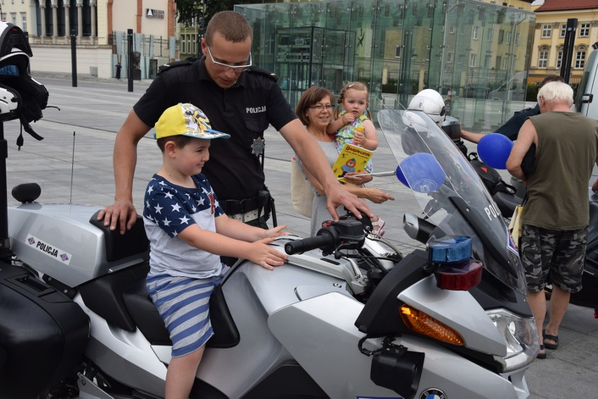 Święto Policji na pl. Wolności [ZDJĘCIA]