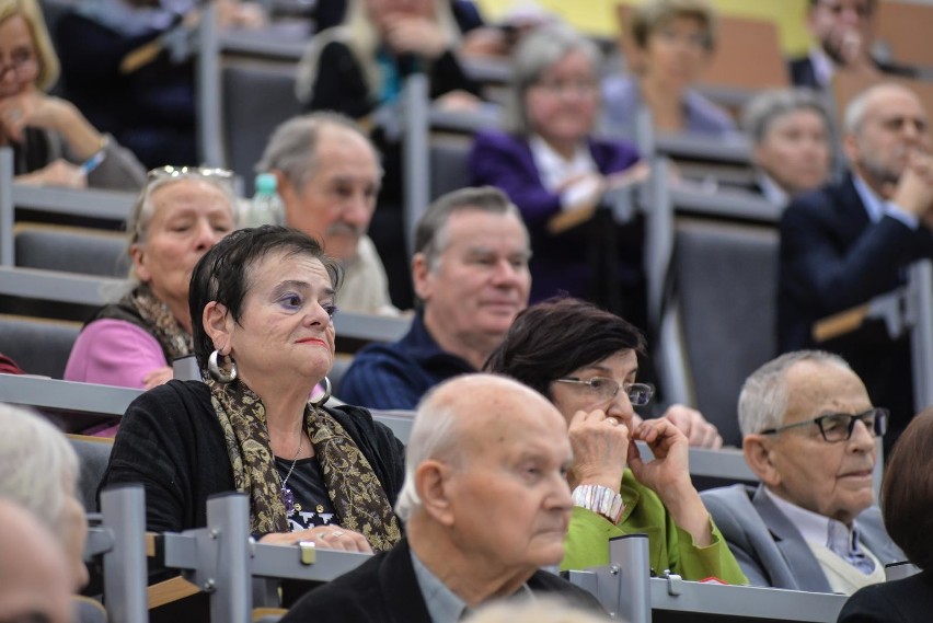 "Aktywny senior" w Gdańsku. Starzejmy się w głowie: można być staruszkiem mając i dwadzieścia lat...