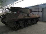 Poznań: Niszczyciel czołgów M36 odzyskuje sprawność w Muzeum Broni Pancernej - już jeździ, manewruje i obraca wieżę [ZDJĘCIA]