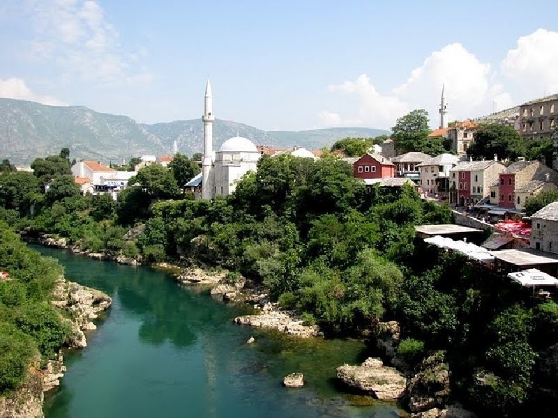 Na zdjeciach Mostar - Bośnia i Hercegowina....