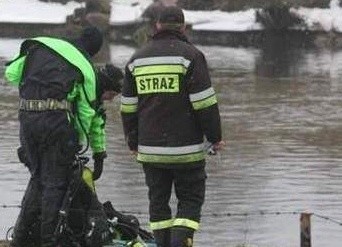 Strażacy kilka razy poszukiwali zaginionego mężczyzny. Bezskutecznie.