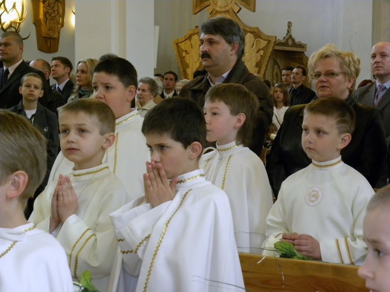 Pierwsza Komunia w parafii Świętych Cyryla i Metodego w Hajnówce