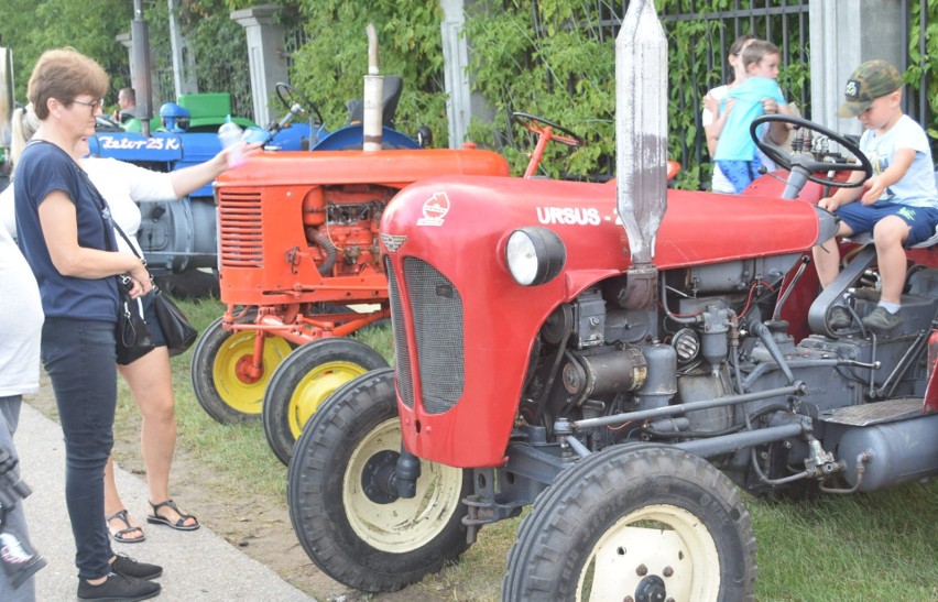 Jarmarki Czerwińskie. Wystawa starych traktorów. Zobaczcie zdjęcia