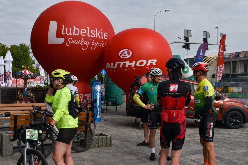 Najwięksi śmiałkowie przejechali 500 kilometrów bez odpoczynku! Zobacz fotorelacje z Roztoczańsko-Poleskiego Ultramaratonu Rowerowego