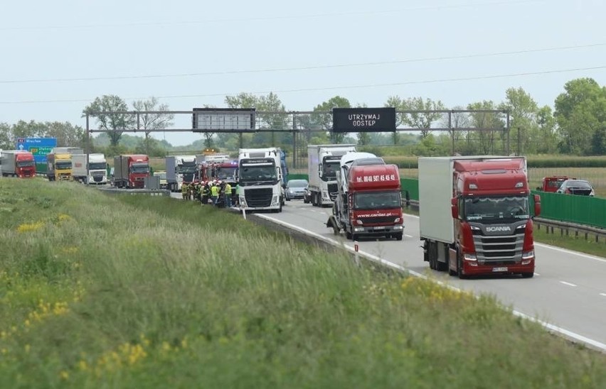 Karambol na autostradzie A4. Były duże utrudnienia 