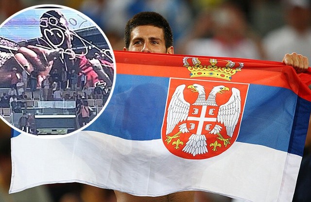 Wpis Novaka Djokovicia na obiektywie kamery wywołał szok i oburzenie na turnieju w Paryżu