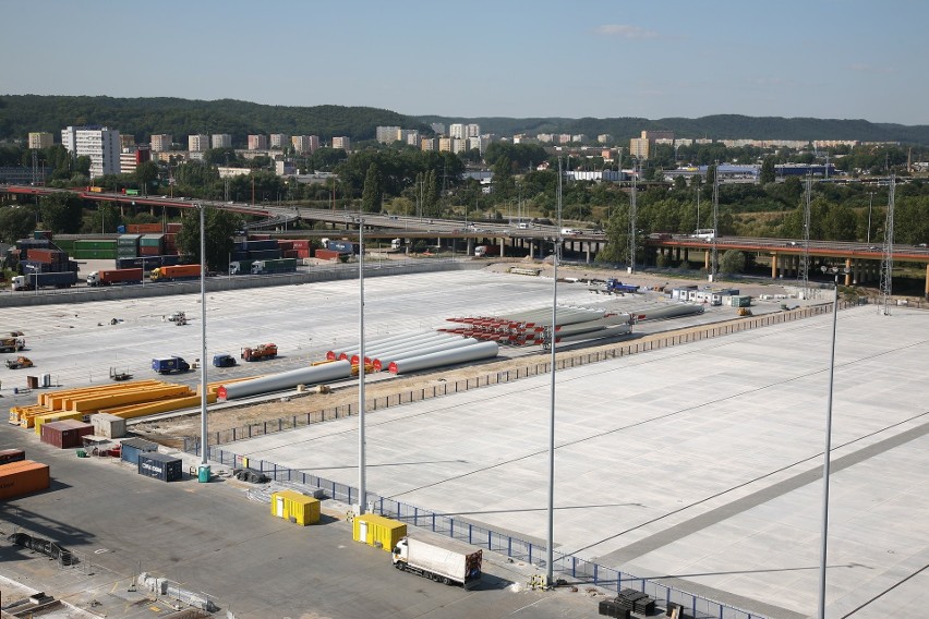 W Porcie Gdynia powstanie terminal instalacyjny morskich farm wiatrowych w polskiej części Morza Bałtyckiego. Jest uchwała rządu