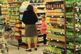 Bakterie, toksyny i zanieczyszczenia w żywności - sklepy wycofują te towary ze sprzedaży. Nowe ostrzeżenia GIS