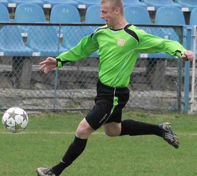 Damian Szyszka, gracz Szydłowianki Szydłowiec.