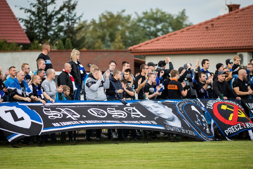 W 11. kolejce IV ligi Sportis Łochowo pokonał Zawiszę...