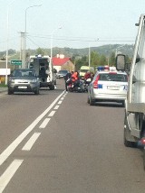 46-letni motocyklista ranny w wypadku. To komendant BiOSG