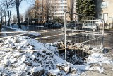 Niebezpieczny wykop na ul. Langiewicza w Rzeszowie ma zniknąć 30 listopada [ZDJĘCIA]
