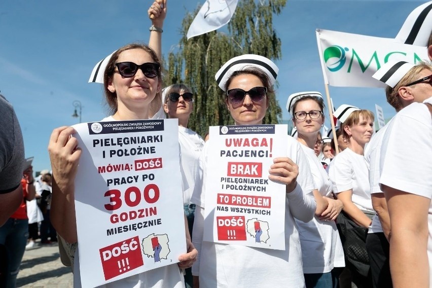 11 września 2021 r. w Warszawie protestowało ok. 30 tys....