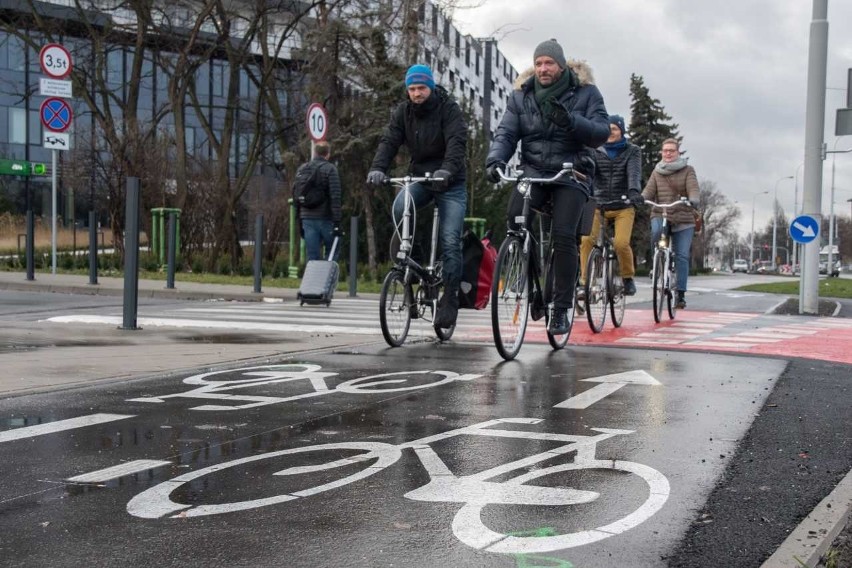 Ścieżka rowerowa wzdłuż Grabiszyńskiej otwarta. Gdzie następne?