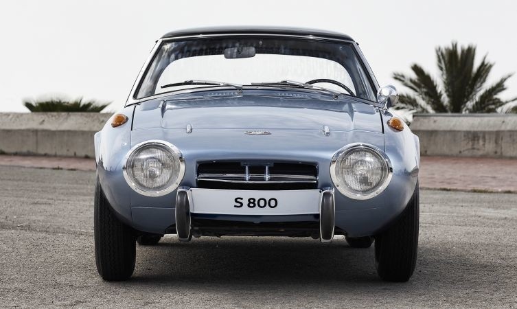 Toyota Sports 800...