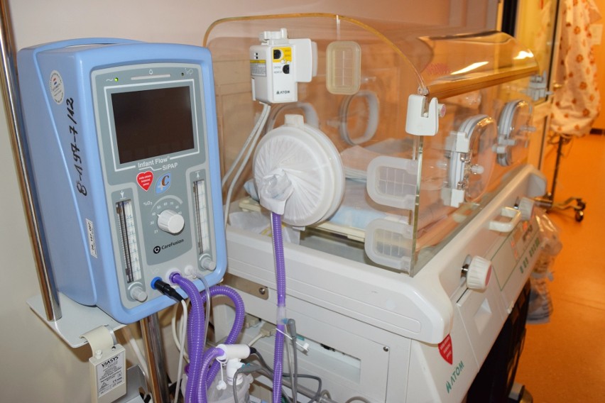 WOŚP-owy sprzęt na oddziale neonatologii w szpitalu przy ul....