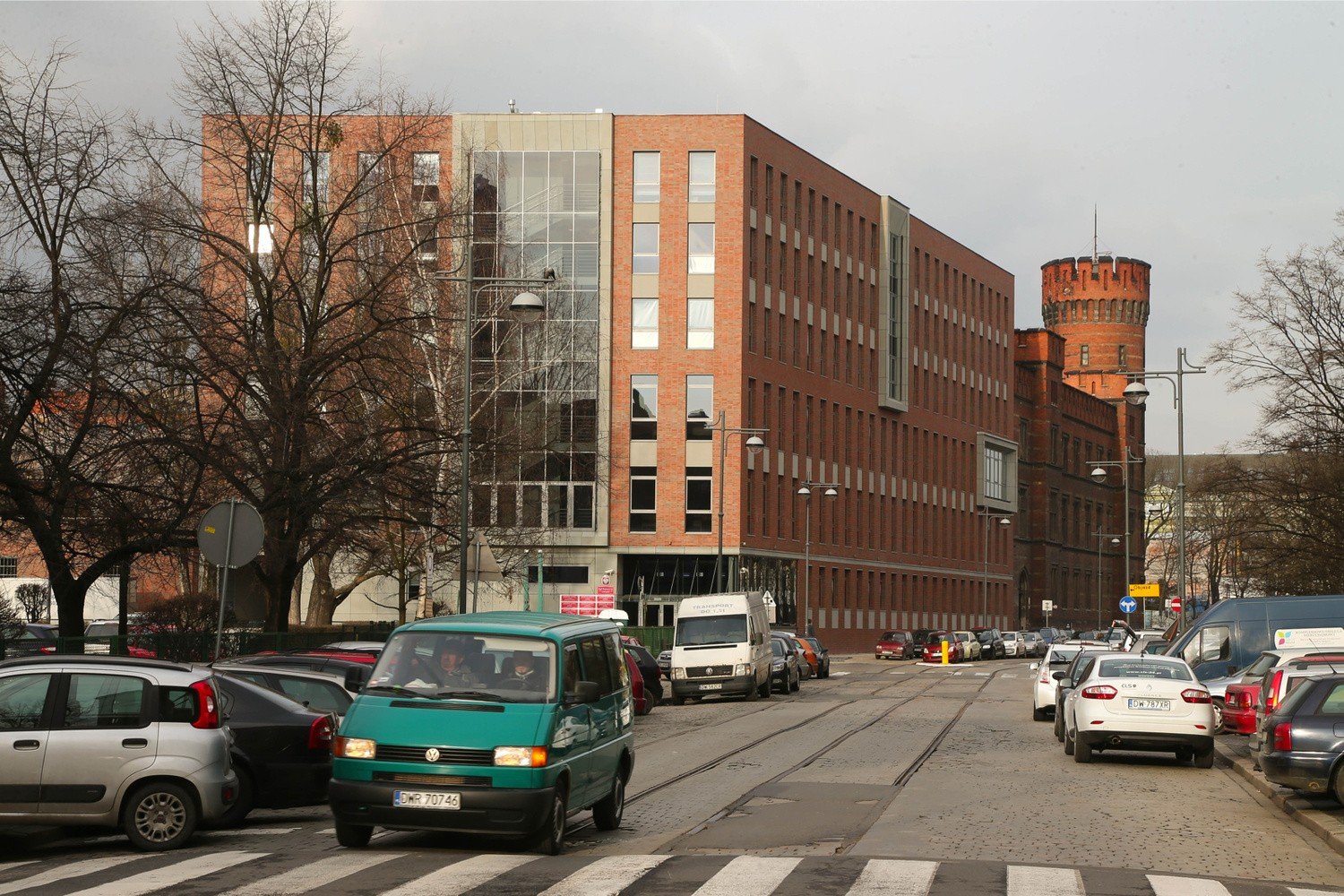 Nowy sąd rejonowy we Wrocławiu już działa (ZDJĘCIA) | Gazeta Wrocławska