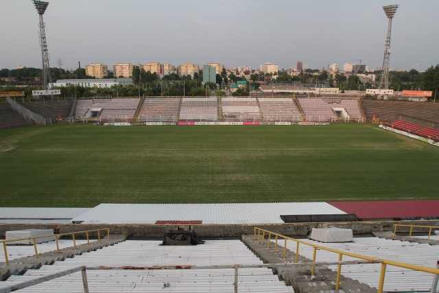 Prezydent Zdanowska zaproponowała budowę stadionu przy al. Unii z jedną trybuną