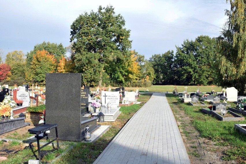 Na Cmentarzu Komunalnym w Inowrocławiu wybudowano nowe...