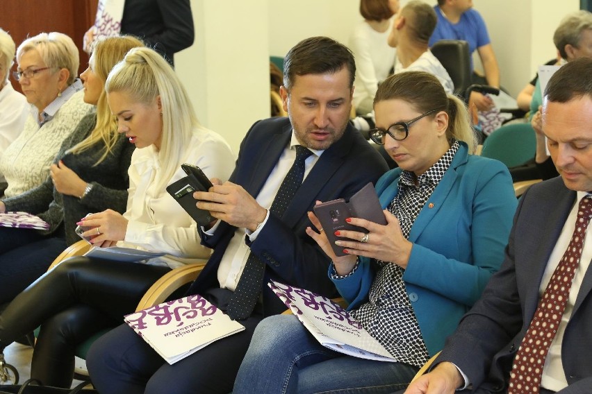 #ChcęSwojegoŻycia - w Kielcach ruszyła kampania fundacji DoGadanka (WIDEO,ZDJĘCIA) 