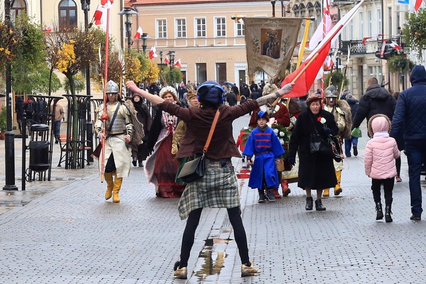 Święto Niepodległości w Lublinie. Główne uroczystości odbyły się na pl. Zamkowym (ZDJĘCIA)