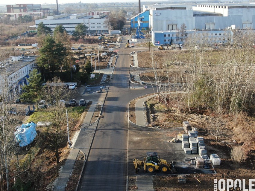 Nowe drogi w Parku Przemysłowym "Metalchem" w Opolu