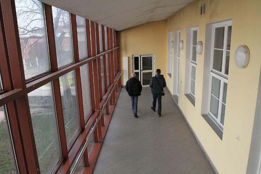Stary gmach uczelni przejęty przez kielecki ratusz (zdjęcia, WIDEO)