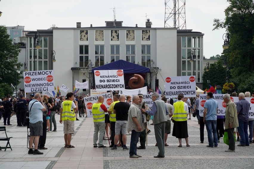 Wiec przeciwko przemocy w Białymstoku