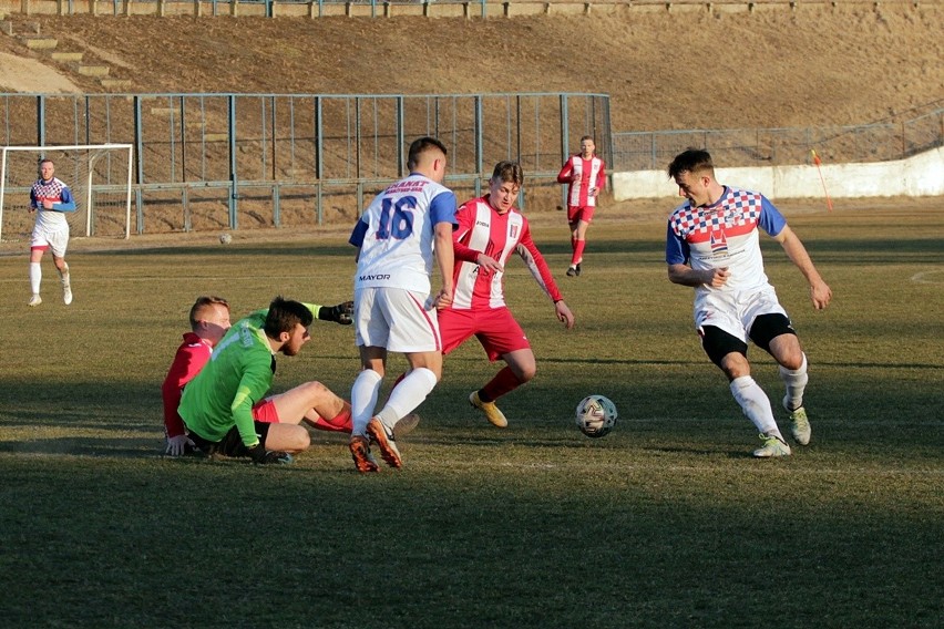 Granat Skarżysko-Kamienna – Wierna Małogoszcz 1:1 - IV liga - sezon 2021/22