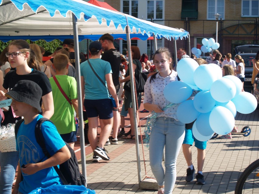 Olszewo-Borki. Festyn charytatywny dla Franka Zembrzuckiego. 17.06.2021 "Gramy dla Franka". Zdjęcia 