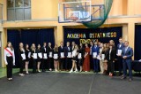  Maturzyści II Liceum Ogólnokształcącego z Oddziałami Dwujęzycznymi imieniem Marii Konopnickiej zakończyli rok szkolny