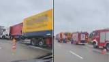 Śmiertelny wypadek na A4. Kierowca ciężarówki prawdopodobnie zasnął [FILM]