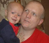 Chory na raka 2-letni Kacperek z Radłowa znowu trafił do szpitala