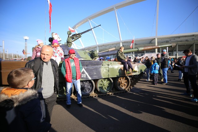 Największa impreza z okazji Święta Niepodległości w regionie odbyła się na Stadionie Śląskim. Zobacz zdjęcia >>>