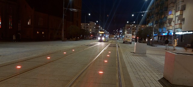 Źle działające oświetlenie uchwycił na fotografii nasz Czytelnik Kamil.