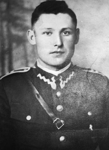 Po zdekonspirowaniu Stanisław Ludwikowski był torturowany w śledztwie przez byłych "kolegów" z UB