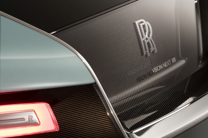 Rolls-Royce Vision Next 100...