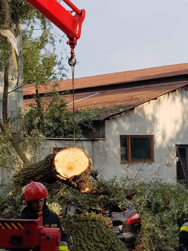 Do zdarzenia doszło na terenie jednej z firm przy ul....