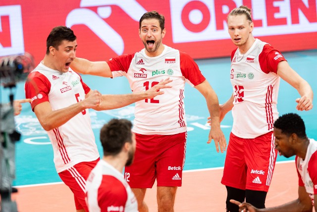 Siatkarze reprezentacji Polski nadspodziewanie gładko wygrali z Rosjanami w ćwierćfinale mistrzostw Europy